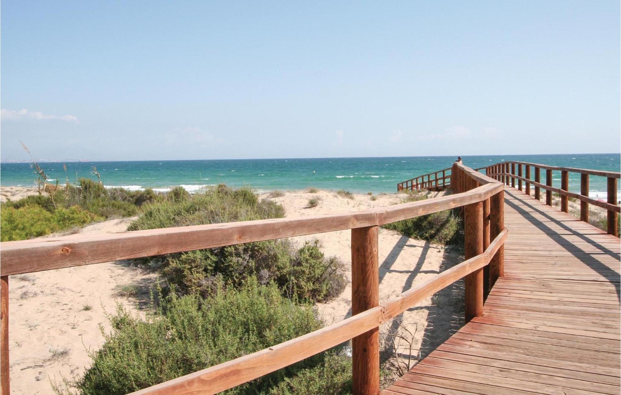 Gorgeous Home In Santa Pola With Wifi Экстерьер фото